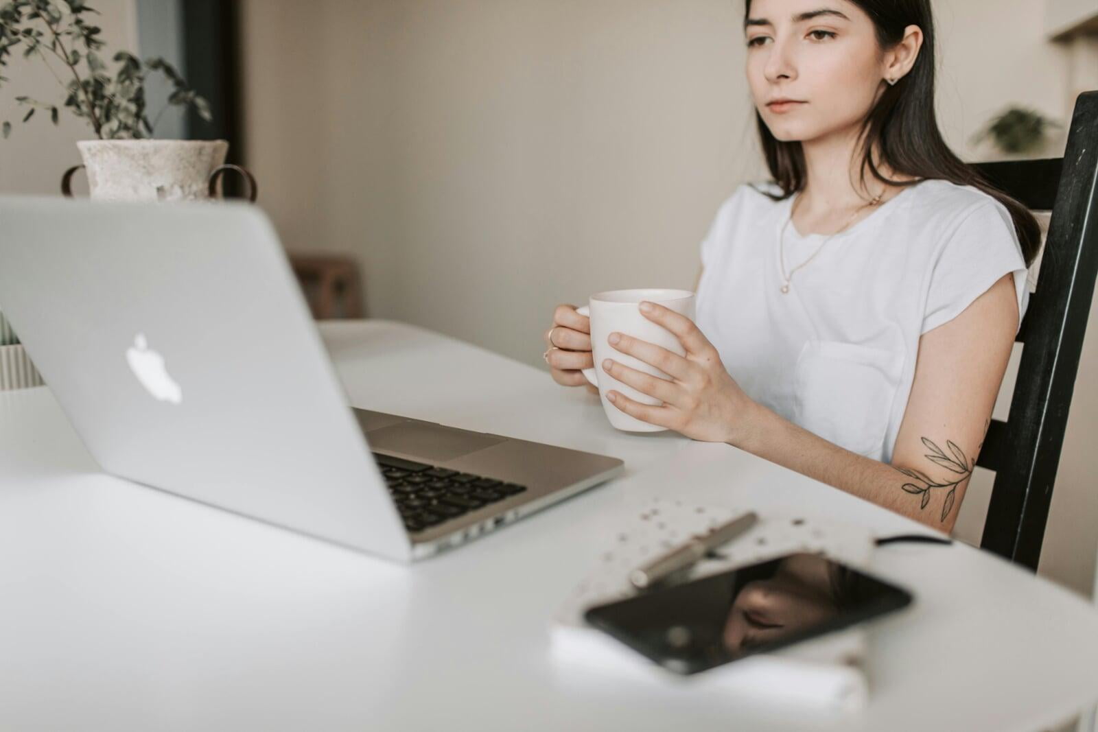 5 Reasons Why Parents Should Choose Institutes Over Private Tutors